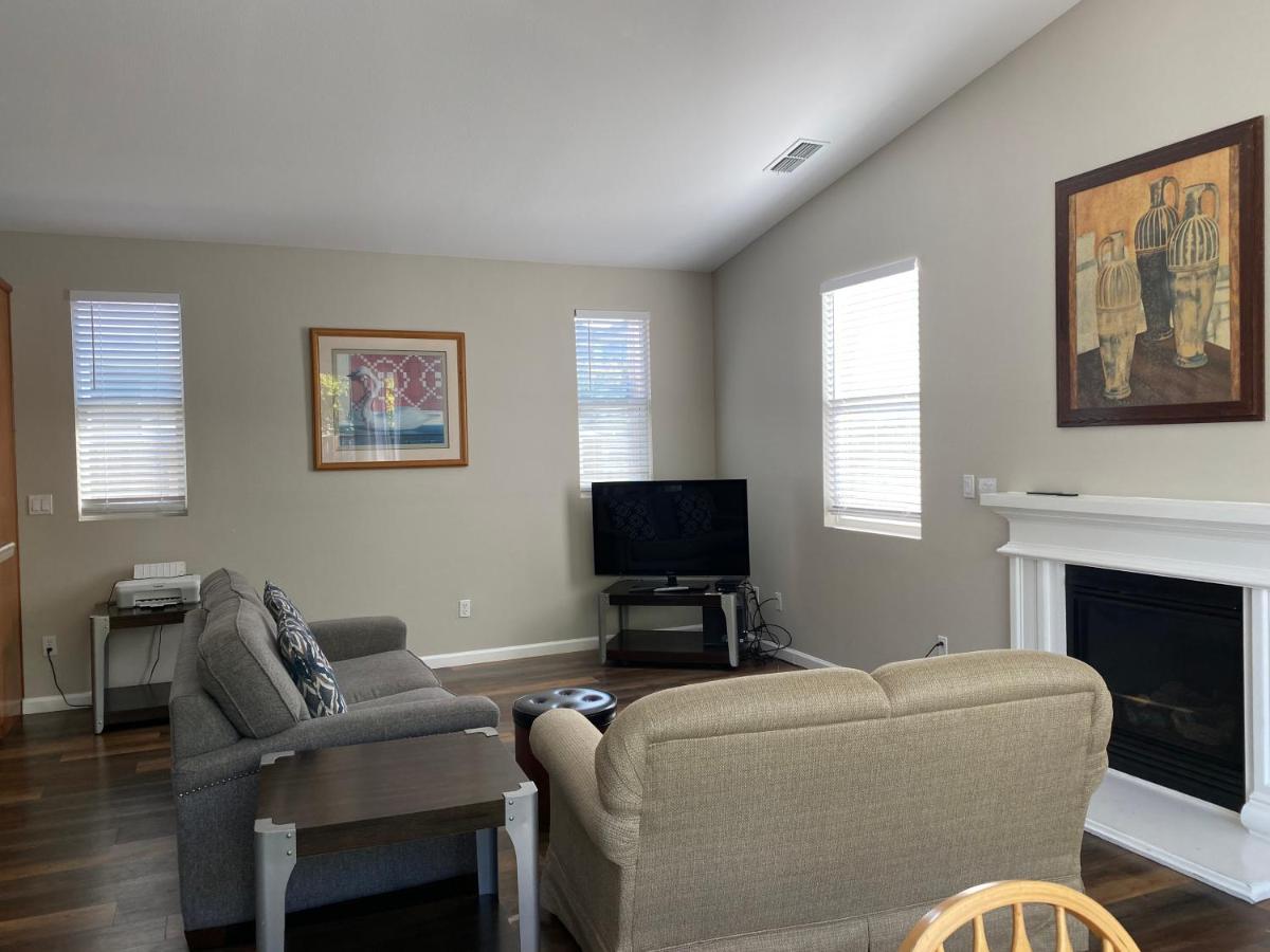 Spacious 3Bd,2Ba, Ideal For Families! Santa Rosa Bagian luar foto